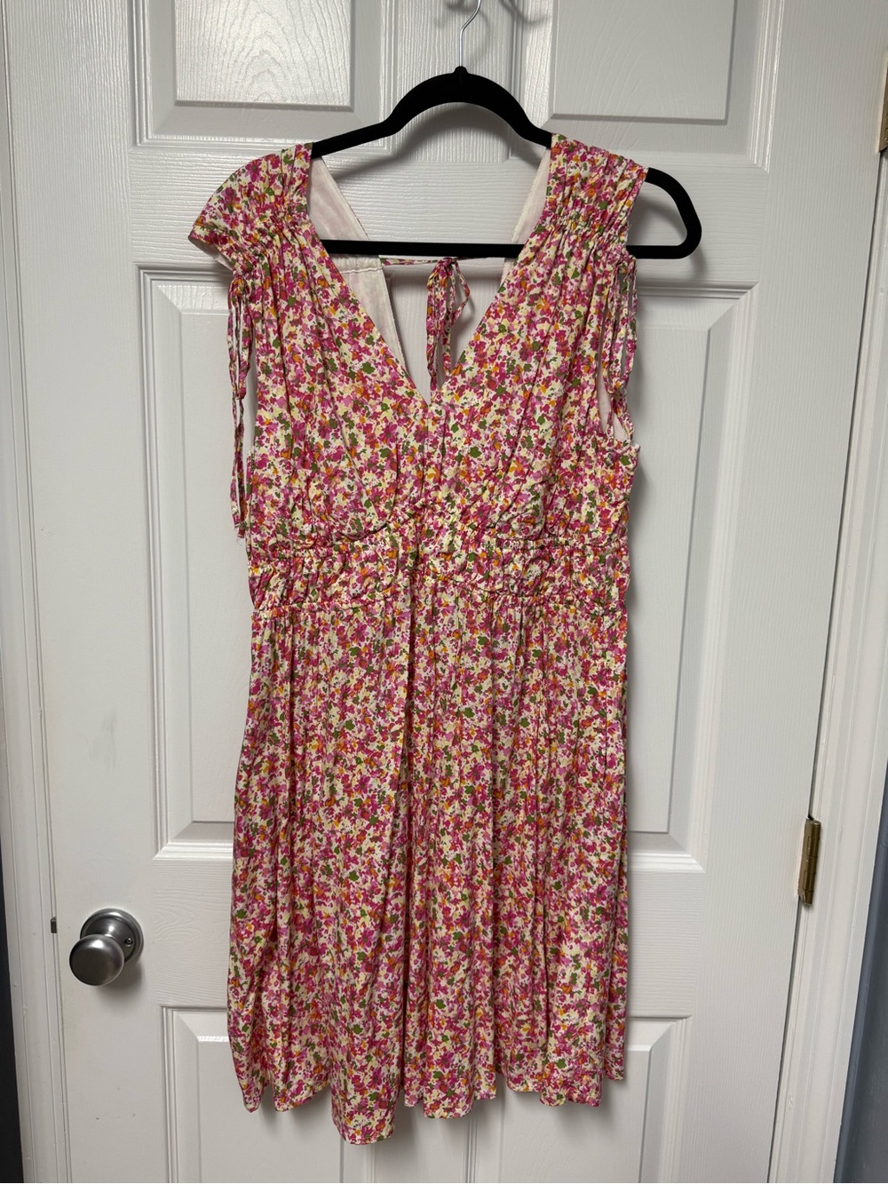 Time and Tru Pink Floral V-Neck Midi Dress